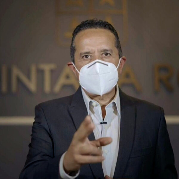 La decisión del retorno presencial a las escuelas será voluntaria, tanto de padres de familia y de los planteles