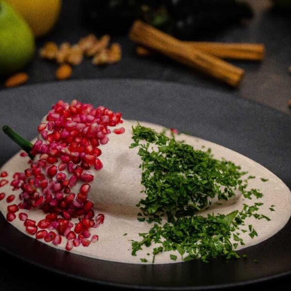 Porfirio´s enaltece a la cocina mexicana con su propia versión de Chile en Nogada