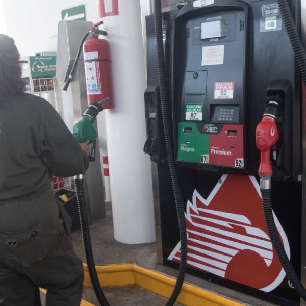 Bajan a partir de mañana los estímulos económicos a las gasolinas.