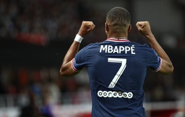 Real Madrid estaría cerca de anunciar a Kylian Mbappé