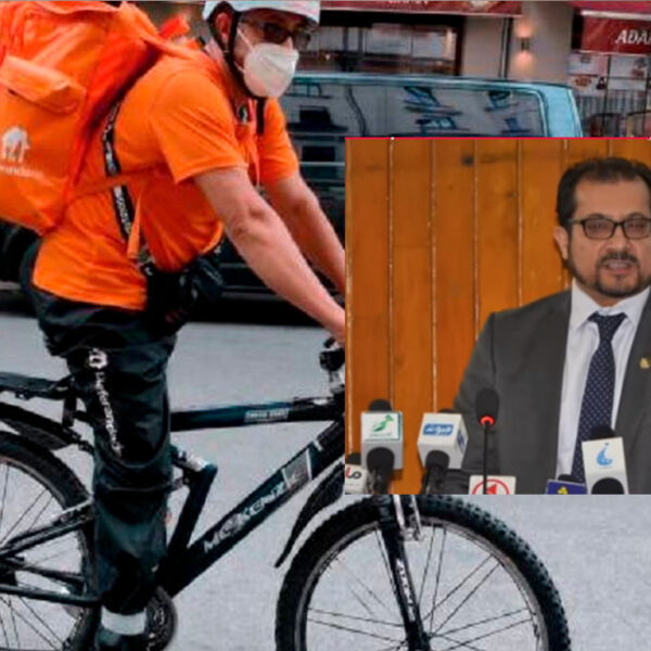 Ministro huye de Afganistan y ahora reparte pizzas en Alemania