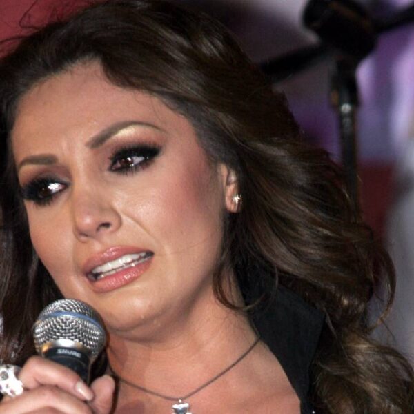 Paty Navidad acepta la existencia de la Covid-19