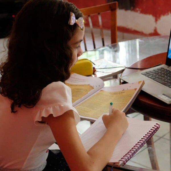 Arranca en Puerto Morelos ciclo escolar 2021-2022 con clases a distancia e incremento de matrícula