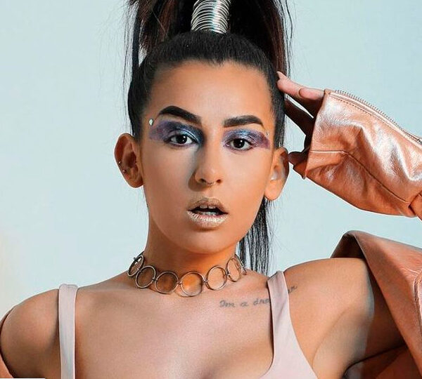 Romina Marcos da cátedra del amor propio con foto semidesnuda: “Mi cuerpo cambia”