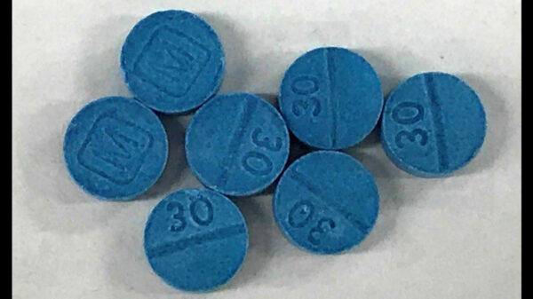 Alerta DEA por venta de pastillas con dosis mirtales de fentanilo fabricadas en México 