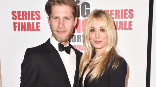 Kaley Cuoco anuncia que se separó de su esposo Karl Cook