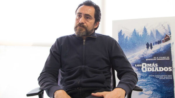 Demian Bichir dejó el luto, anuncia su noviazgo con la bailarina Victoria Aletta