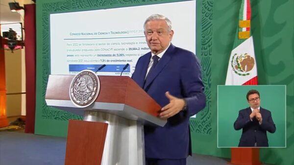 “El que nada debe nada teme”: AMLO a científicos