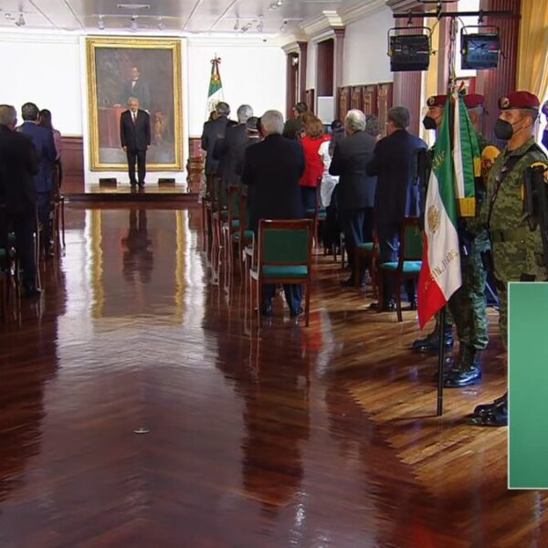 “Tengan para que aprendan”, dice AMLO a neoliberales sobre economía