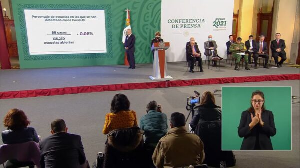 Reporta SEP 88 contagios en aulas; cierran 39 escuelas