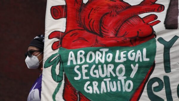Despenalización del aborto aplicará en todo el país, ordena la Corte