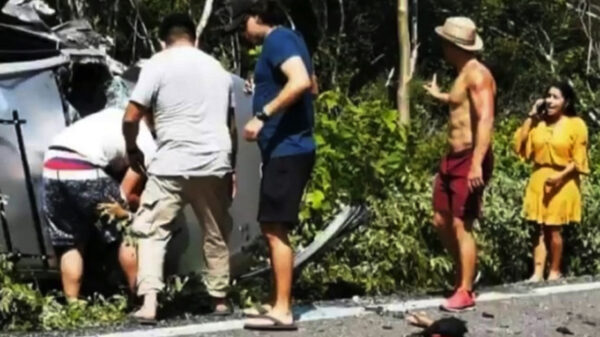 Mueren motociclistas tras chocar contra una camioneta en tramo Kinchil Celestún