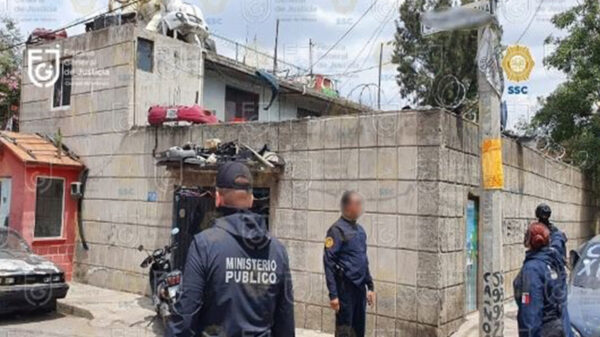 Decomisan más de 15 toneladas de autopartes; hay cuatro detenidos