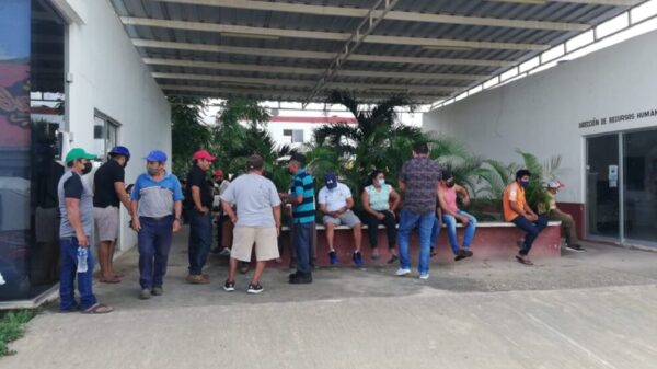 Incertidumbre por cobro de quincena en el ayuntamiento de Lázaro Cárdenas