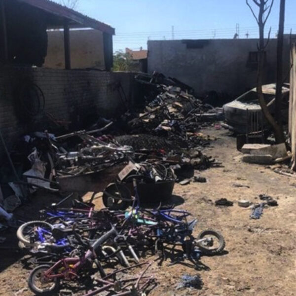 Encuentran calcinadas a seis personas y una más asesinada en Chihuahua