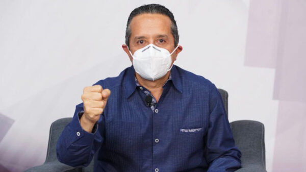 Quintana Roo, entre los 10 estados del país con mayores porcentajes de población vacunada contra covid-19