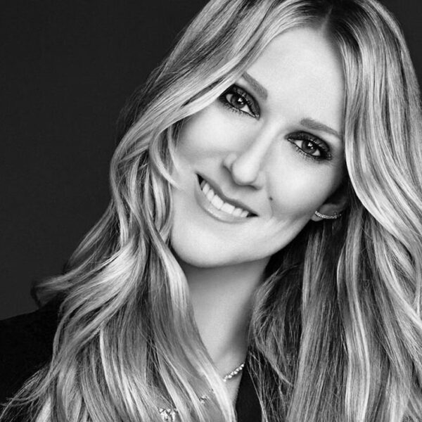 Céline Dion anuncia que hará un documental sobre su carrera y vida personal
