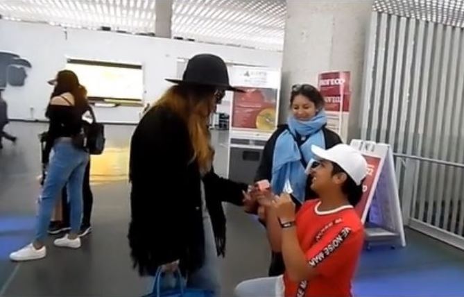 ¿Danna Paola se nos casa? Le entregan anillo de compromiso