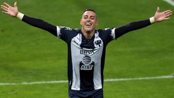 Funes Mori se desconcentra e insulta a los reporteros