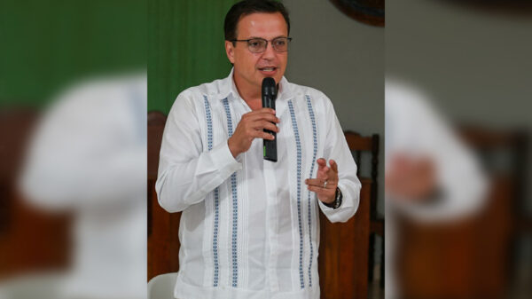 Acierto desechar reelección por 12 años en el congreso: Luis Alegre