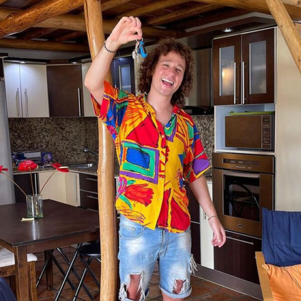 Luisito Comunica compra casa en Venezuela y ahora teme perderla