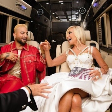 Maluma y Donatella desatan rumores de romance