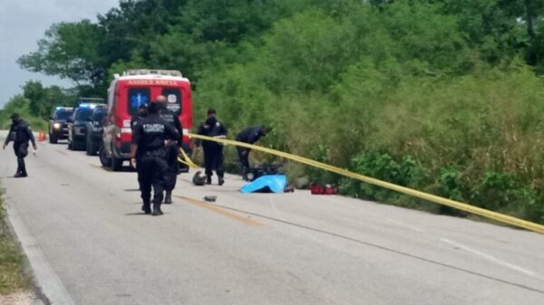 Muere motociclista tras chocar con camioneta de valores en Yucatán