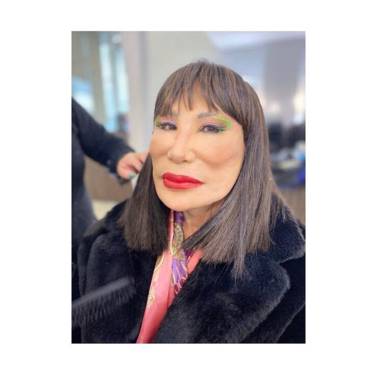 Reaparece Lyn May con nuevo look a sus 68 años