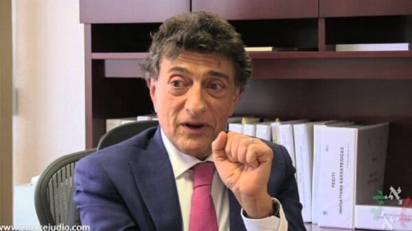 Hermano de Adela Micha, entre científicos Conacyt denunciados