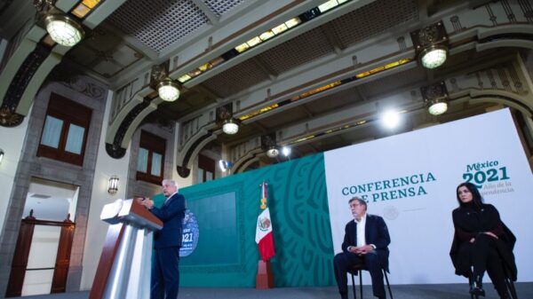 Confirma AMLO renuncia de Julio Scherer Ibarra