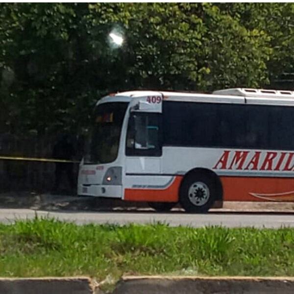 Por negarse a usar cubrebocas pasajero es acuchillado en Nuevo León