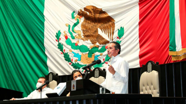 Cambiamos el rumbo y reencauzamos a Quintana Roo: Carlos Joaquín