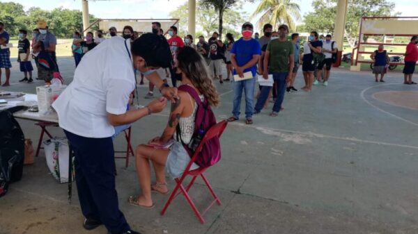 Piden a personas que no se vacunaron enlistarse
