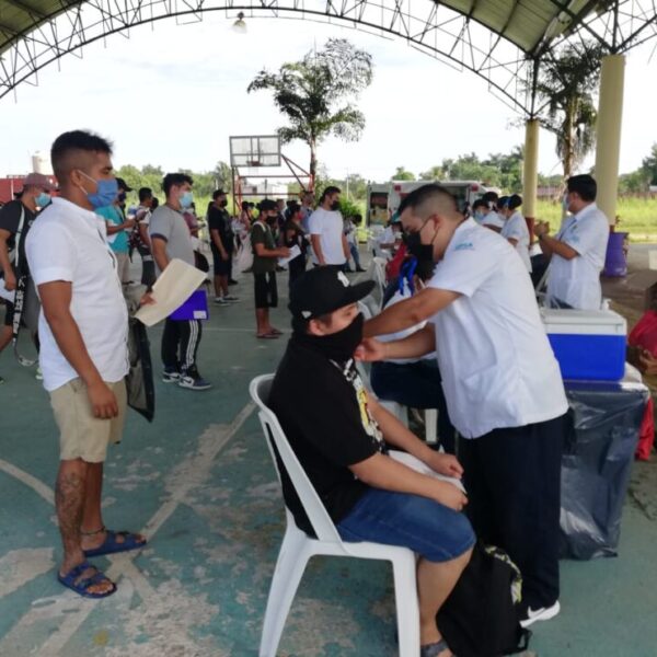 Buena respuesta a la aplicación de la segunda vacuna contra Covid.