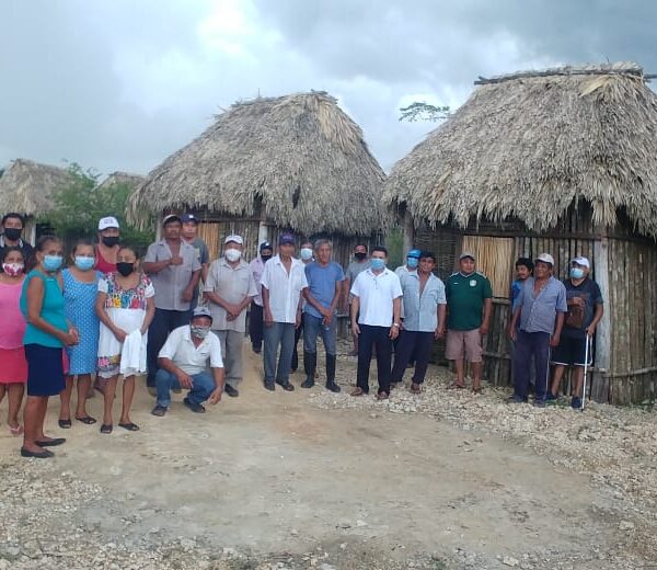Red de Ejidos supervisa cabañas de proyecto ecoturístico de la Laguna Chaac Ha en Juárez.