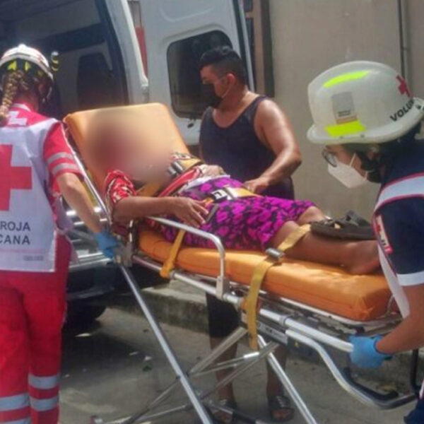 Cancún: Enloquecido hombre apuñala a sexagenaria en la SM 68