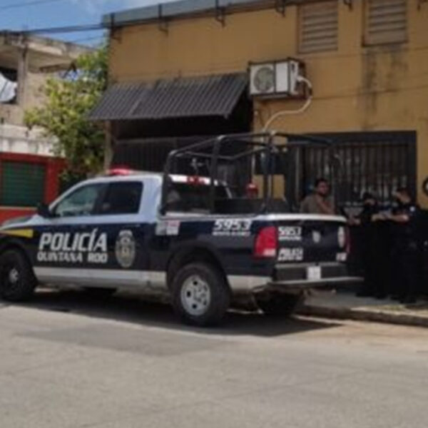 Cancún: Ladrones asaltan carpintería y amarran a empleados