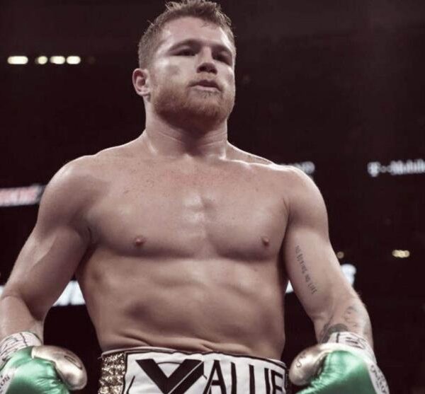 Rival le ofrece a Canelo 30 millones por pelear con él; mira de quién se trata