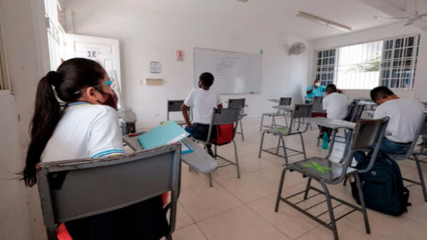 Detectan primer caso de covid-19 en escuela de Quintana Roo