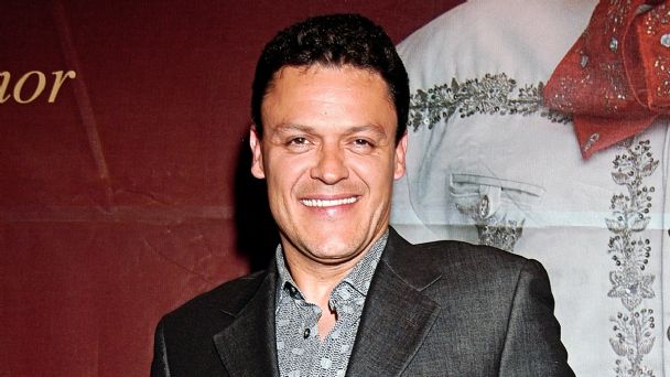 ¿Conoces el verdadero nombre de Pedro Fernández? Jesus Malverde.