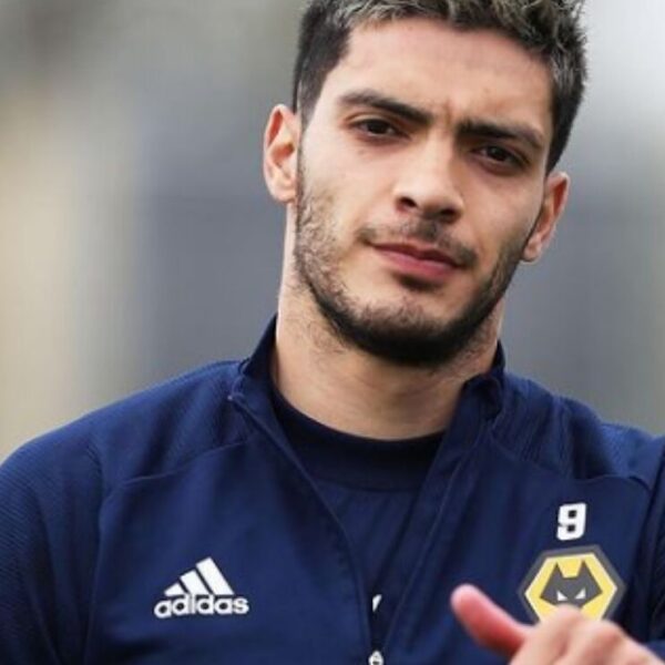 Raúl Jiménez asegura ser más feliz que nunca