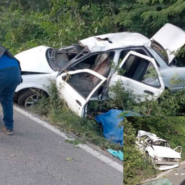 Se sale de la carretera y muere la copilotó; madre del conductor