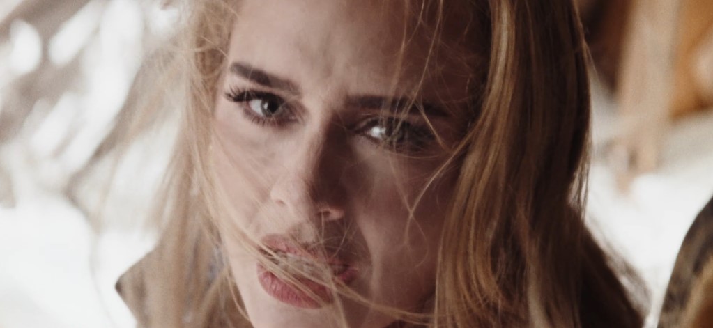 Adele está de regreso con el estreno de "Easy On Me"