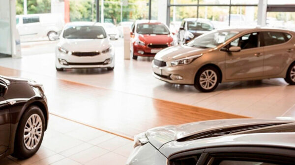 ¡Insólito! Se roban 5 autos de una agencia y nadie se da cuenta