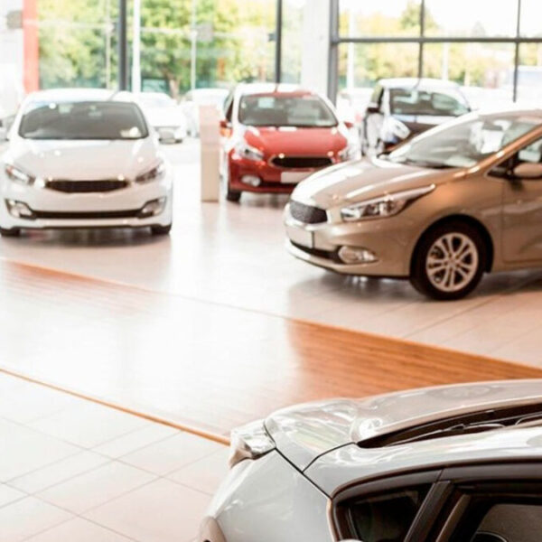 ¡Insólito! Se roban 5 autos de una agencia y nadie se da cuenta