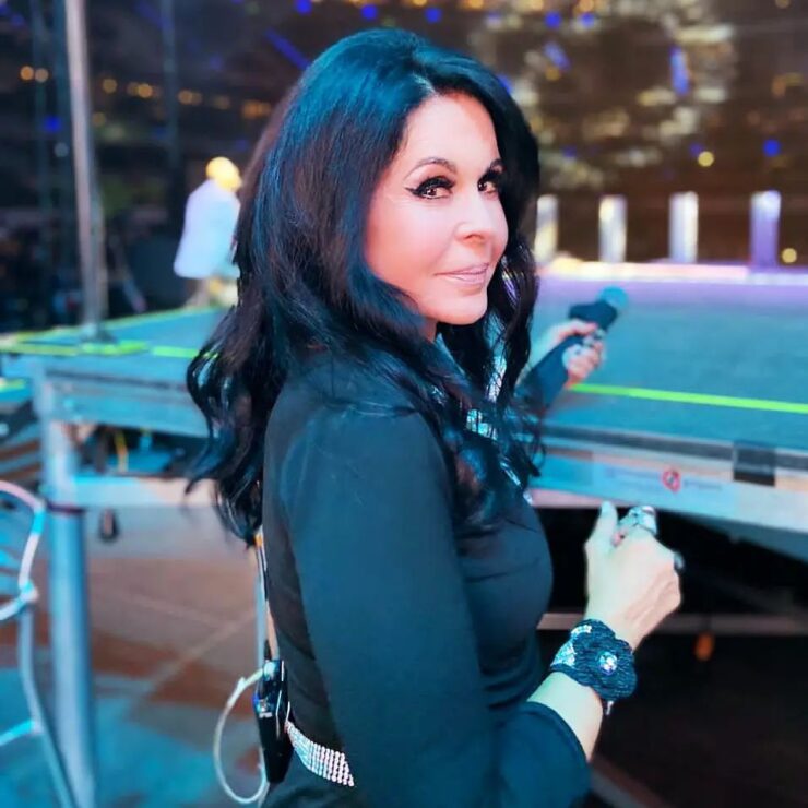 Andrea Legarreta responde a María Conchita Alonso sobre su noviazgo con Erik Rubín