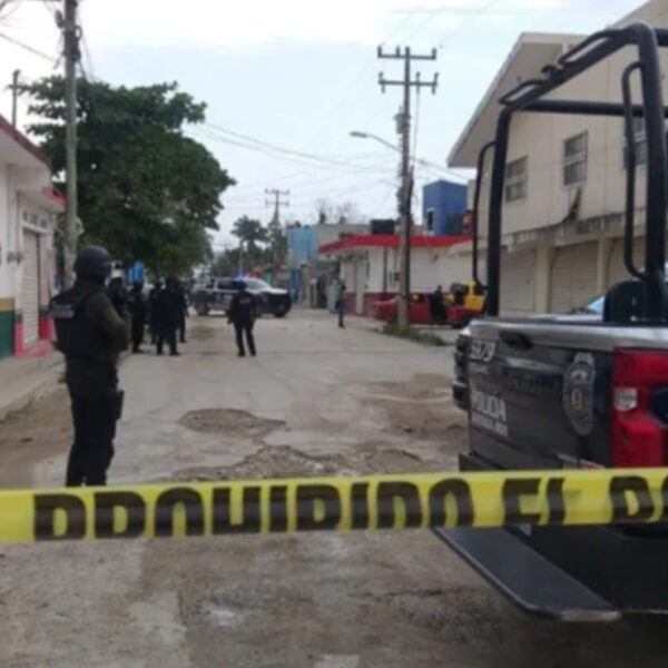 Cancún: Despojan de fuerte suma a repartidor en Tres Reyes