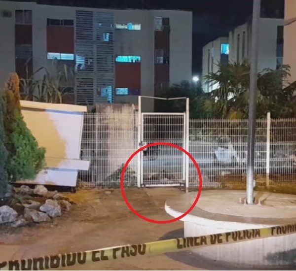 Cancún: Acuchillan y prende fuego a un sujeto en Paraíso Maya.