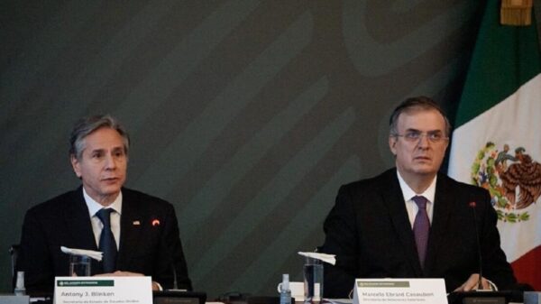 “Adiós Iniciativa Mérida, bienvenido Entendimiento Bicentenario”: Ebrard