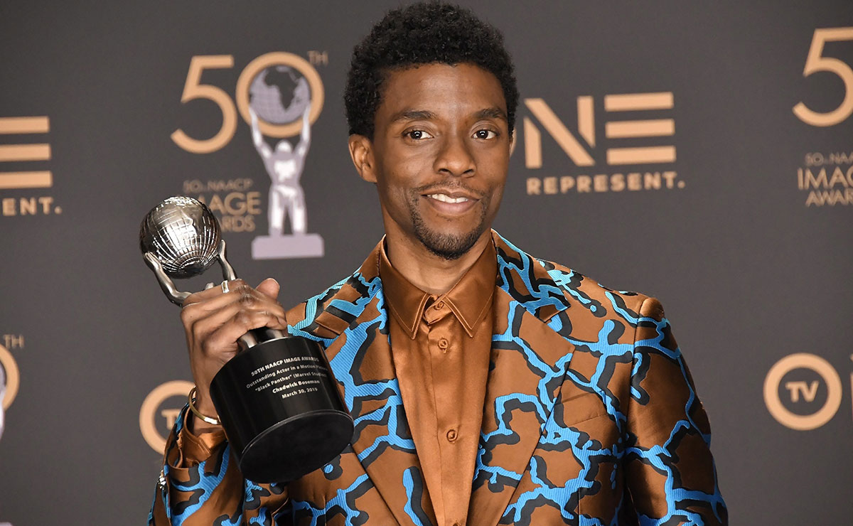 En honor Chadwick Boseman, Netflix entregara beca millonaria